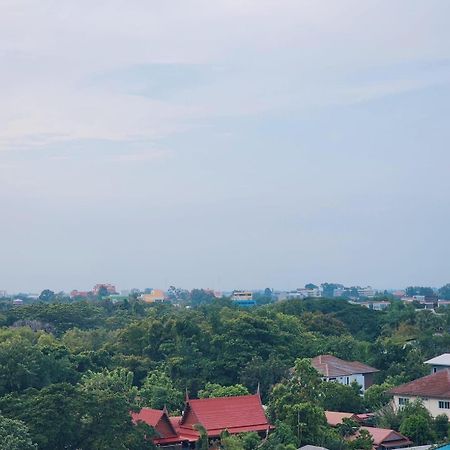 Nakara Hotel, Ubon Ratchathani Esterno foto