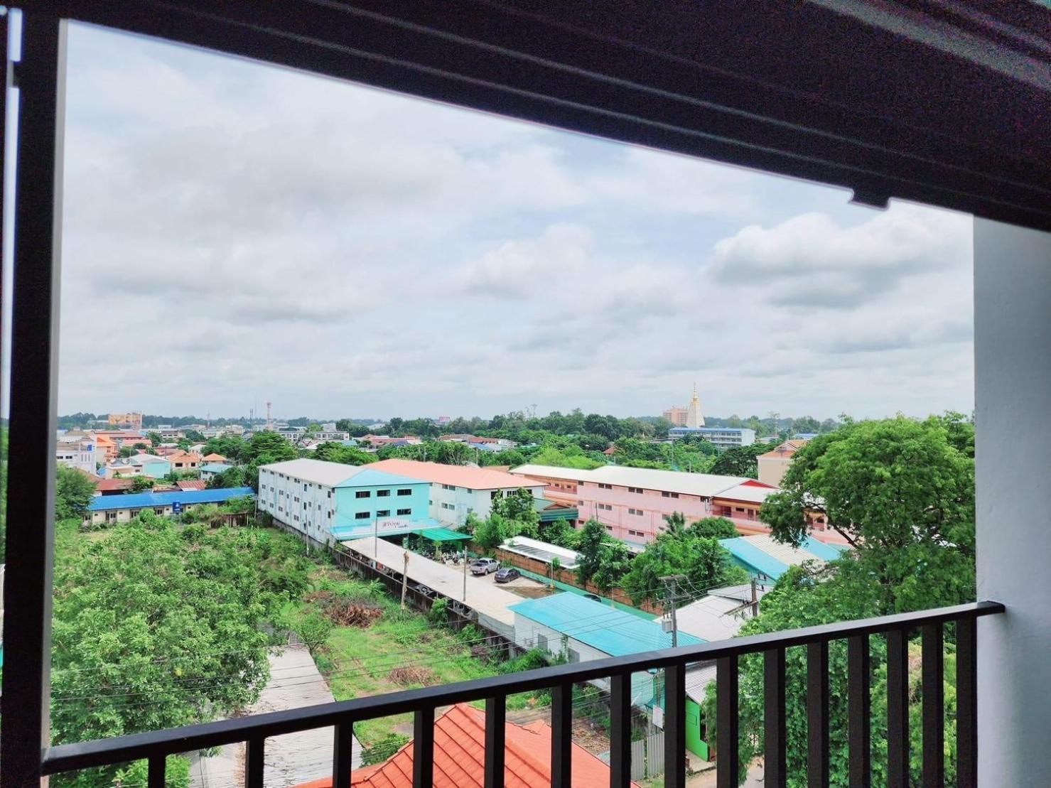 Nakara Hotel, Ubon Ratchathani Esterno foto