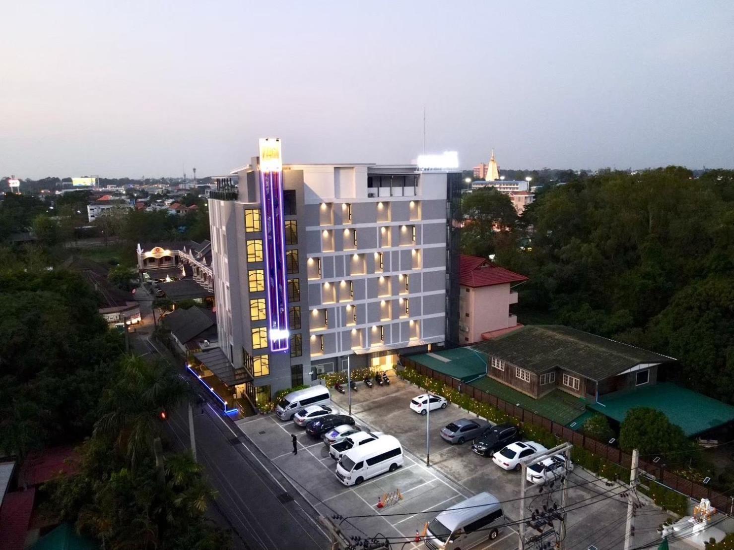 Nakara Hotel, Ubon Ratchathani Esterno foto